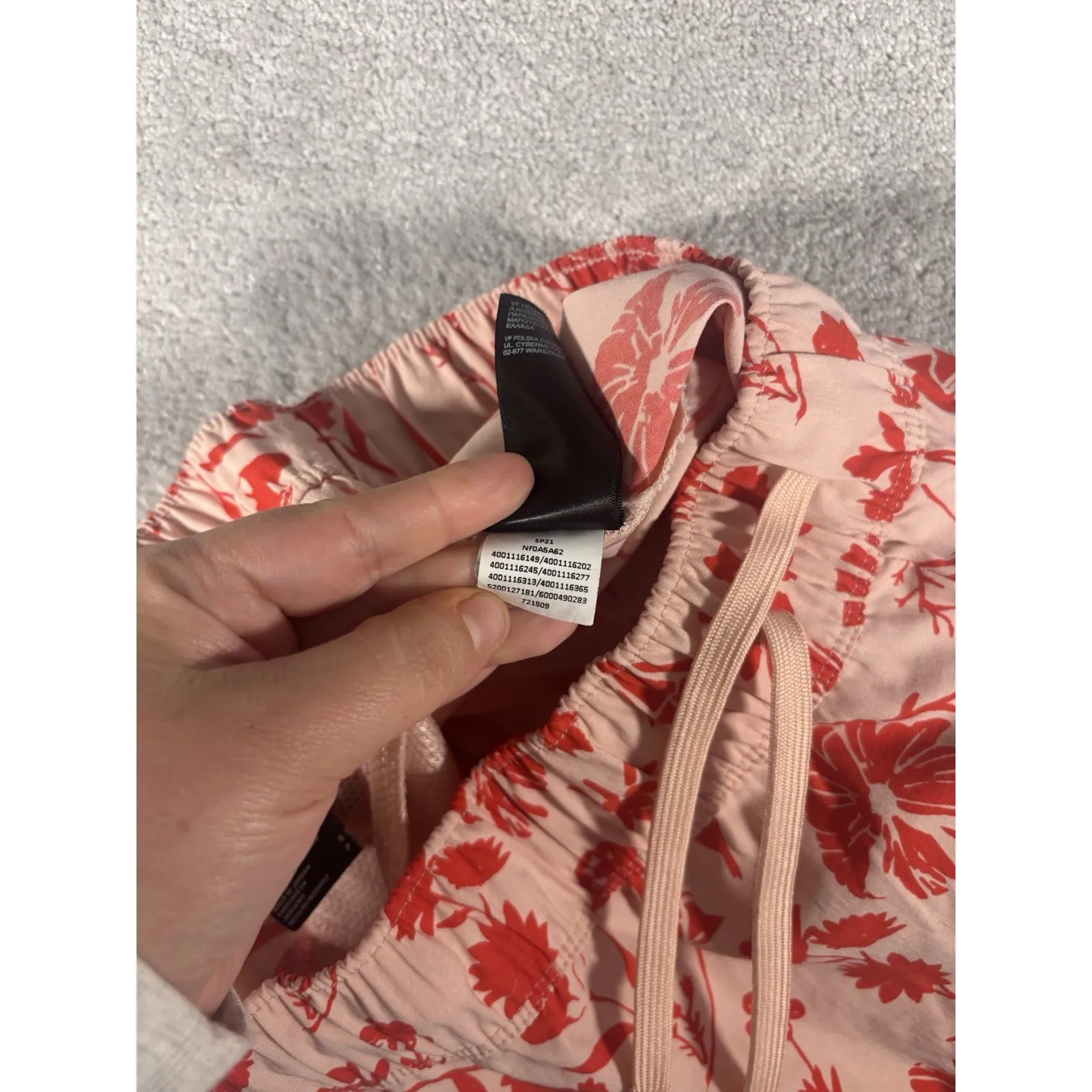 The North Face | Red/Pink‎ Class V Mini Shorts Size Small - Image 6