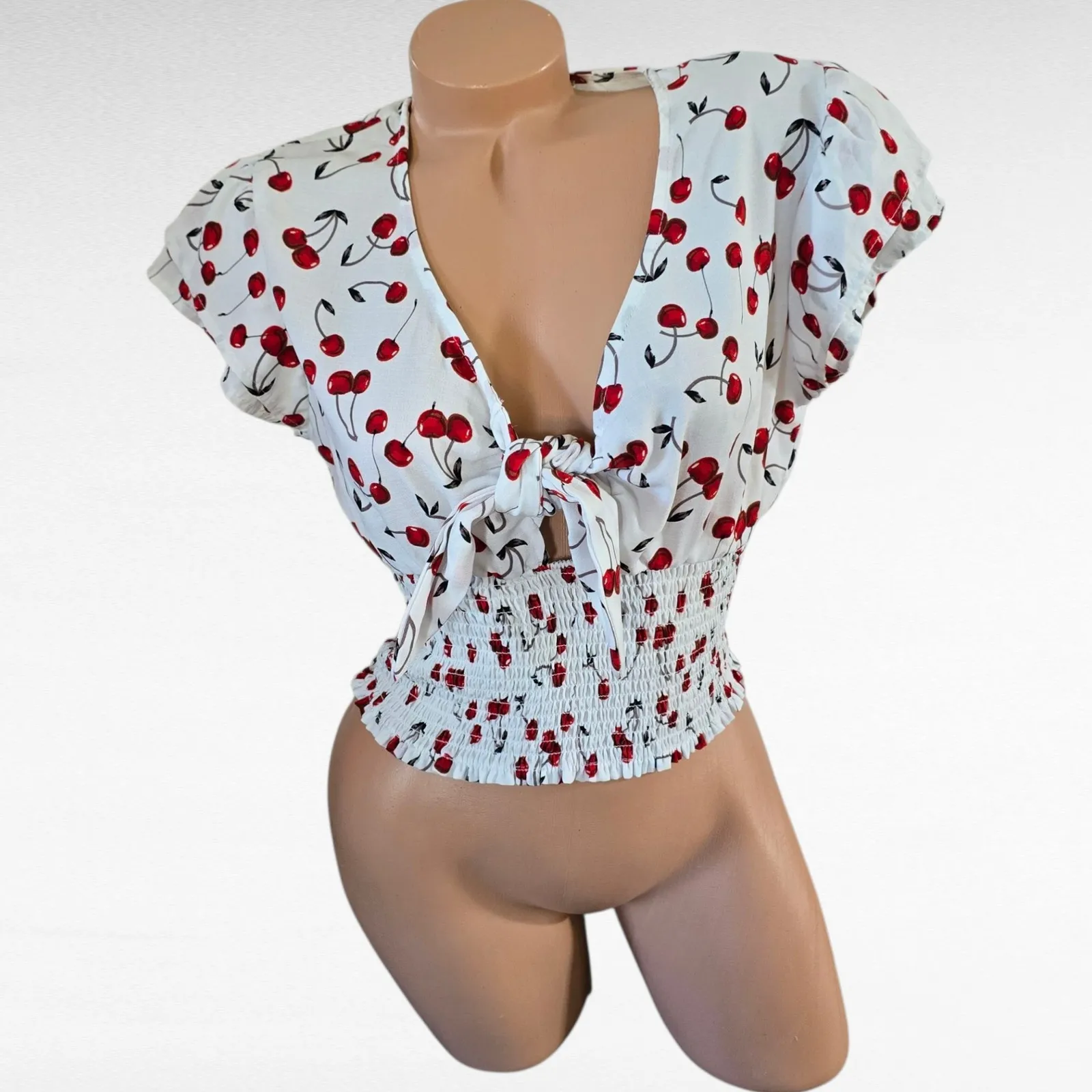 No Frills Los Angeles Cherry Print Tie Front Smocked Crop Top Women's Large Red - Image 2