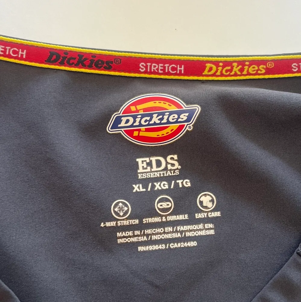 Dickies Gray 4 Way Stretch Scrub Set XL TOP 2X BOTTOM - Image 6