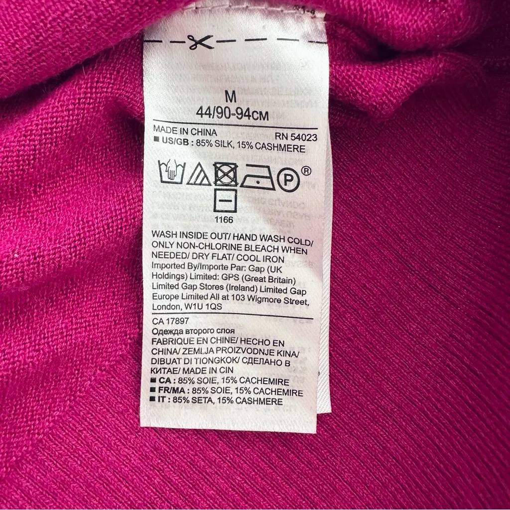 Banana Republic Magenta Silk Cashmere V Neck Sweater Size M - Image 8