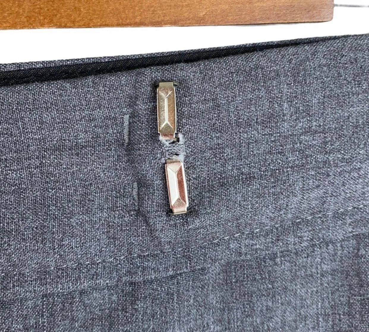 Carrie Gray Knee Length Wide Leg Cropped Dress Pants - Image 7