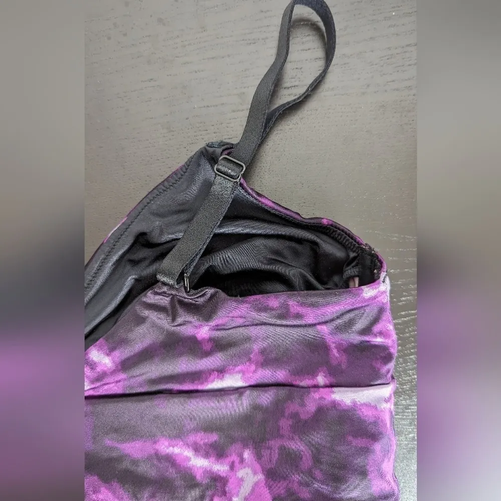 Adore Me‎ Kali Contour Low-Impact Sports Bra Purple and Black Print Size Medium - Image 5