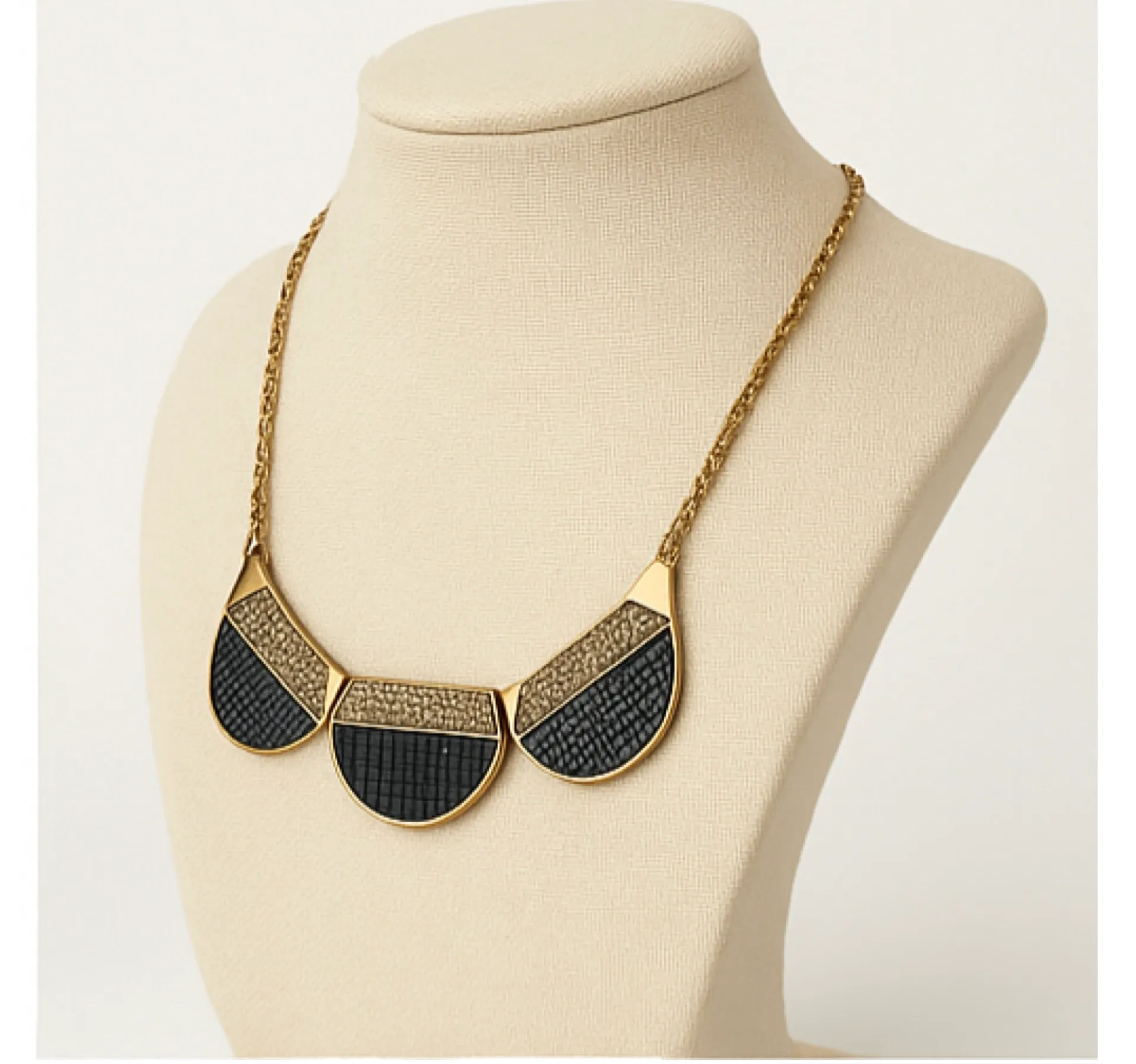 Kenneth Cole New York statement necklace  - Image 3