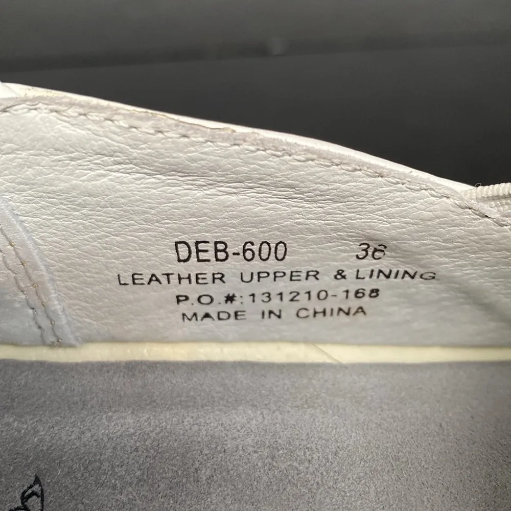 Algeria DEB-600 Debra Leather White Slip On Nursing Clogs Sz 36 6 - Image 6