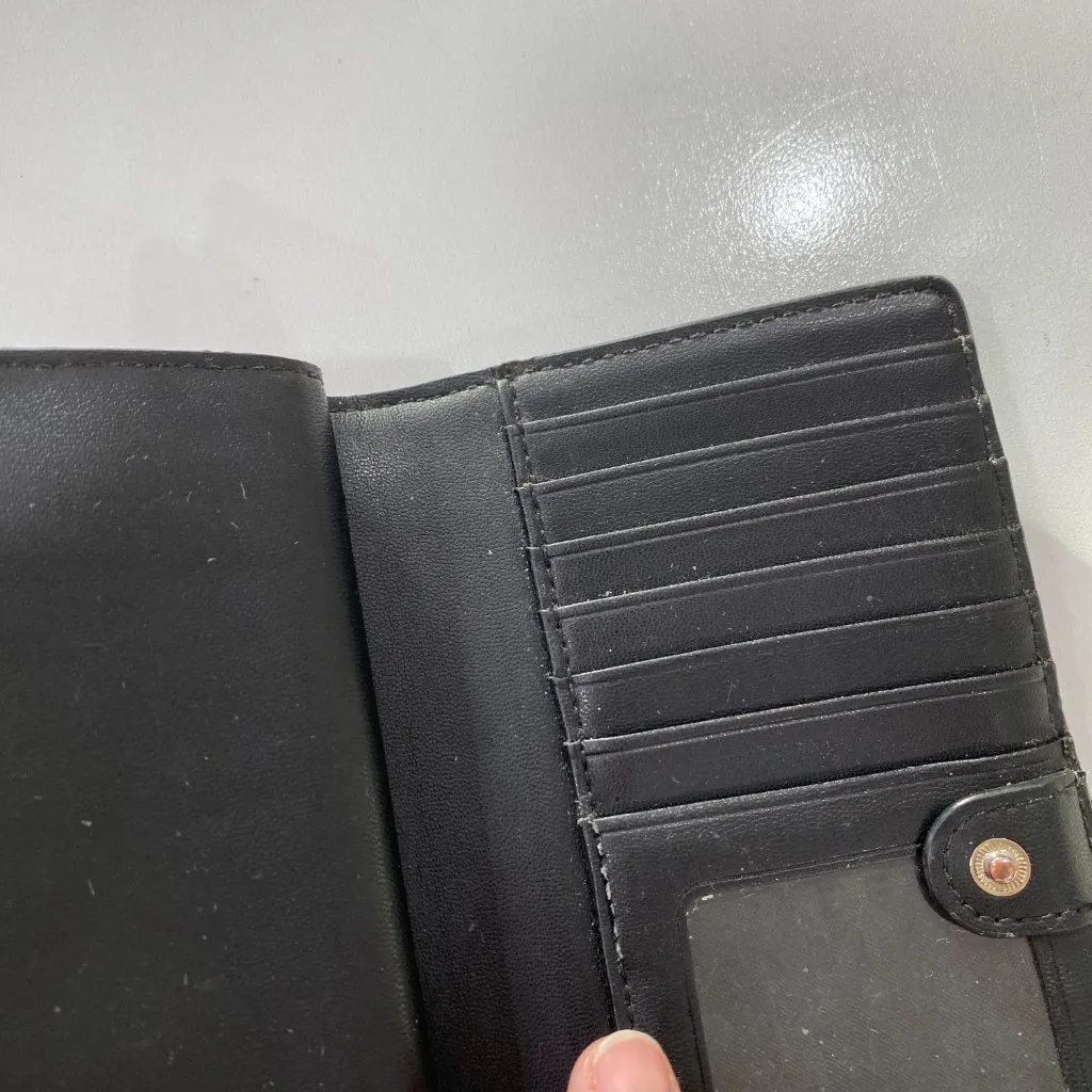 Kate Spade Braylon Patterson Drive Black Pebbled Leather Wallet - Image 4