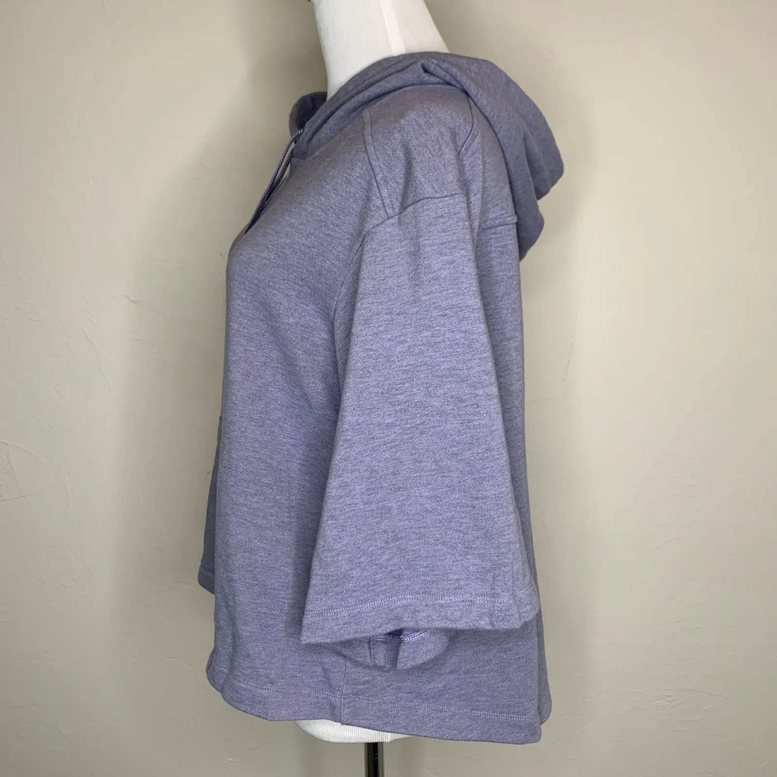 Ideology Grey Short Sleeve Oversized Hoodie Sz Small - Image 3