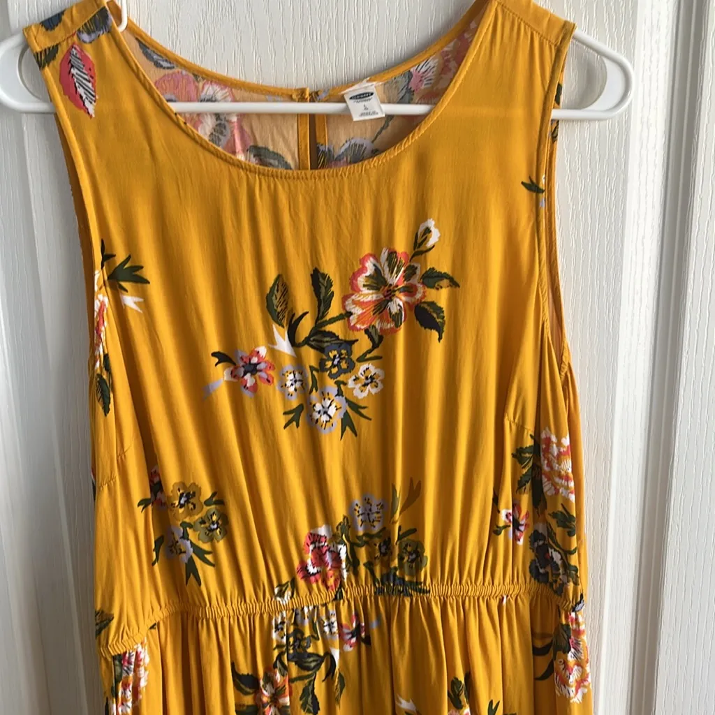 Old Navy Yellow Floral Dress - Image 3
