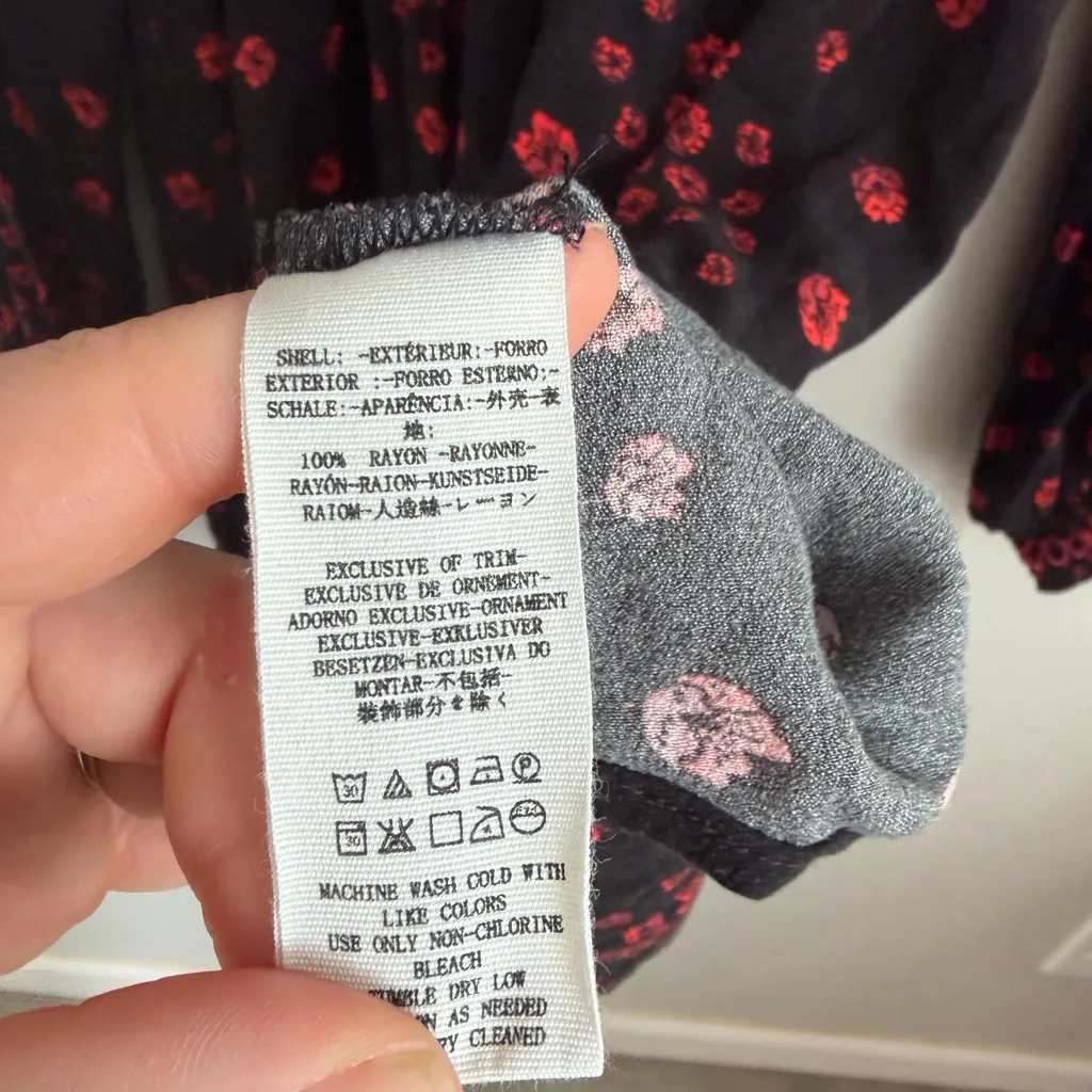 Free People Flowers in Her Hair Black Red Floral Smocked Crew Neck Tunic Women M - Image 5