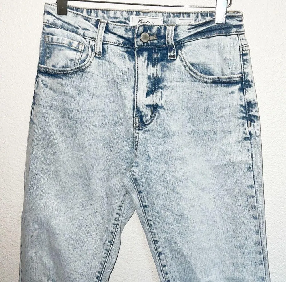 KanCan Signature Light Acid Wash Distressed Relaxed Fit Jeans Size 24 - Image 3