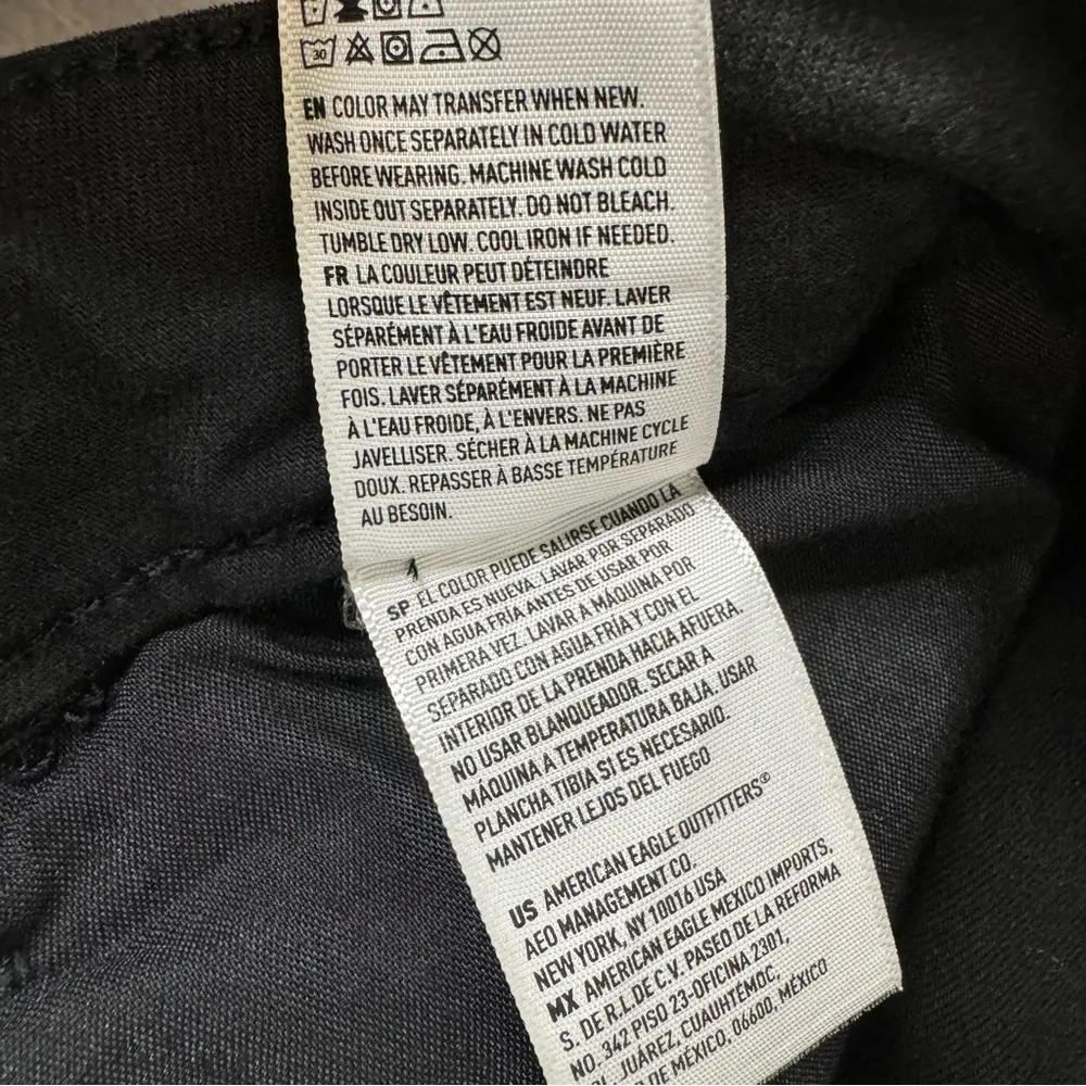 American Eagle Hi Rise Jegging Crop Distressed Black 10 - Image 12