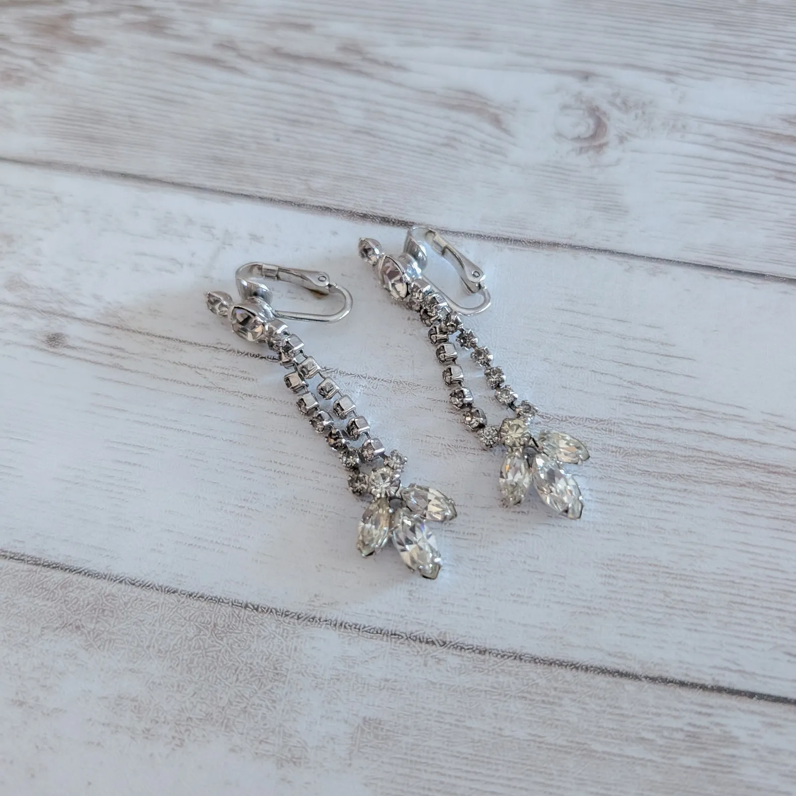 Vintage Clip On Earrings Clear Gem Dangle Long 2 & 1/8" Silver - Image 2