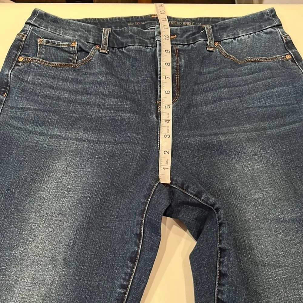 Chico’s So Slimming Girlfriend Ankle  Size 1.5 - Image 6