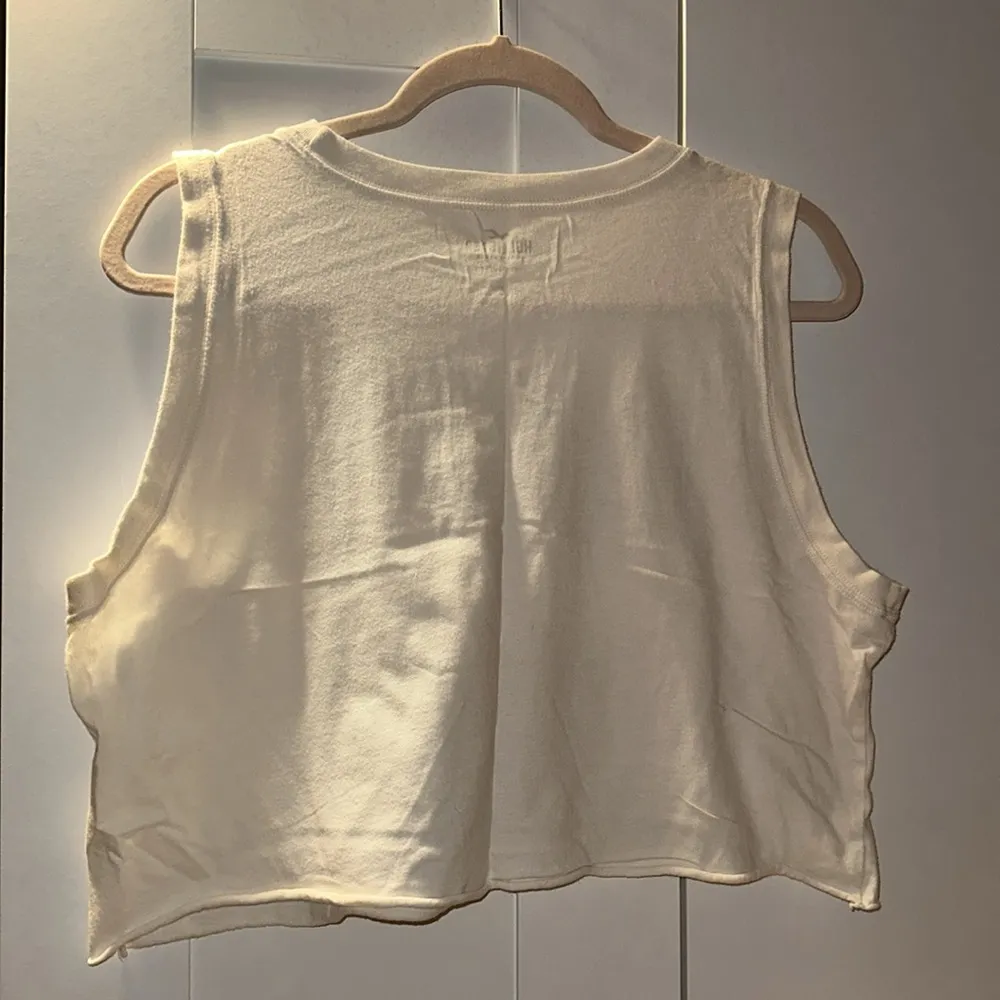 Pre owned Hollister crop top tank - Image 4