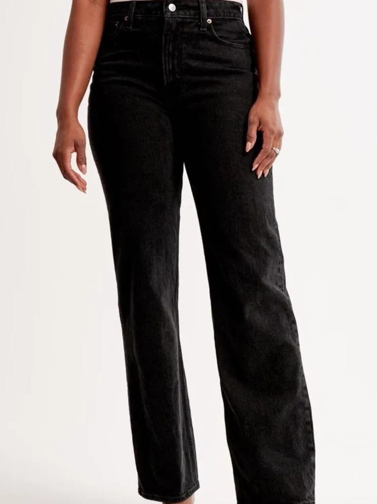 Abercrombie Curve Love 90s Relaxed Jean High rise Black Size 29/8 - Image 2