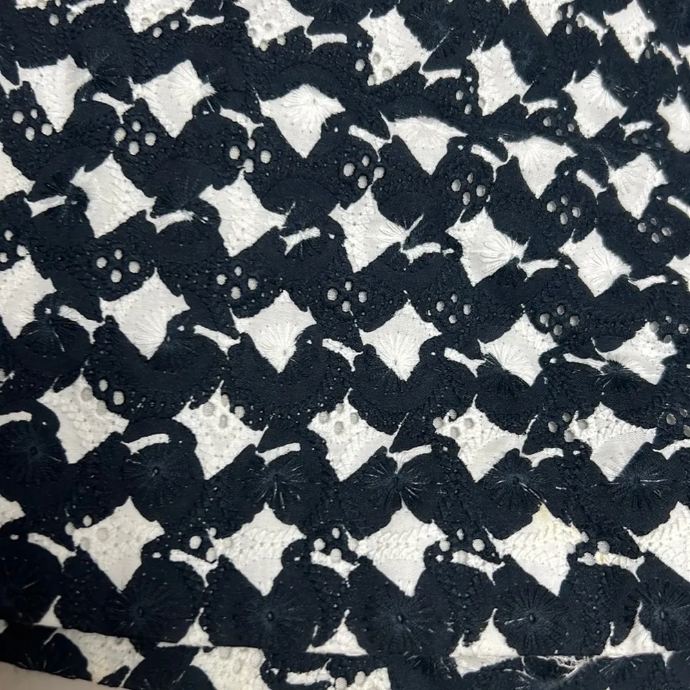 Theory Embroidery Navy & White Shorts - Image 10