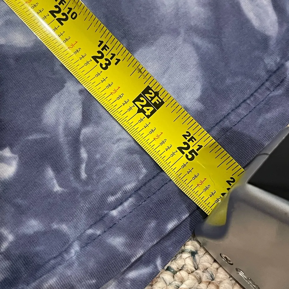 blue crystallized elephant tie dye short sleeve shirt S - Image 10