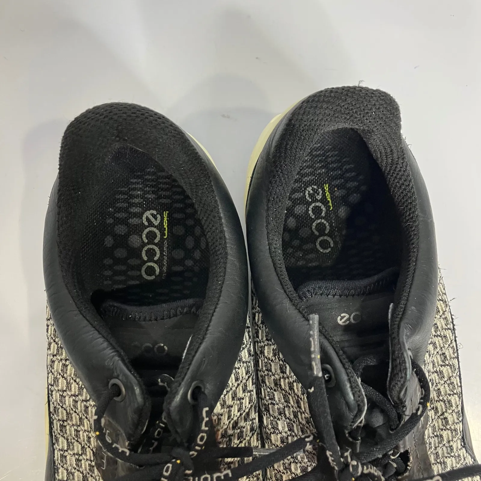 ECCO black & white Biom fjuel sneakers women's size 40 9.5 casual comfort shoes - Image 5