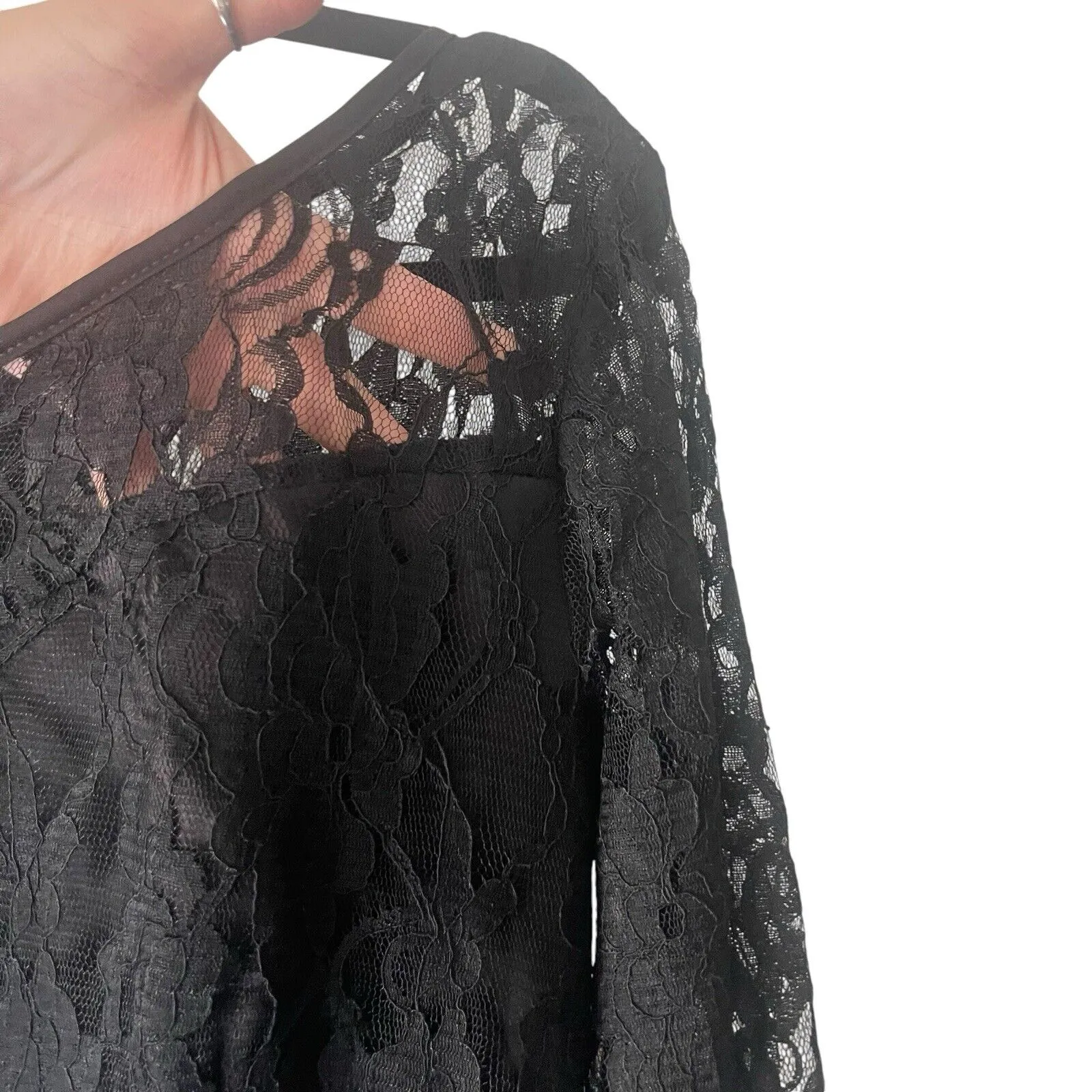 Witchy Women's Size Large Black Lace Vampire Goth High Low‎ Satin Dress - Image 5