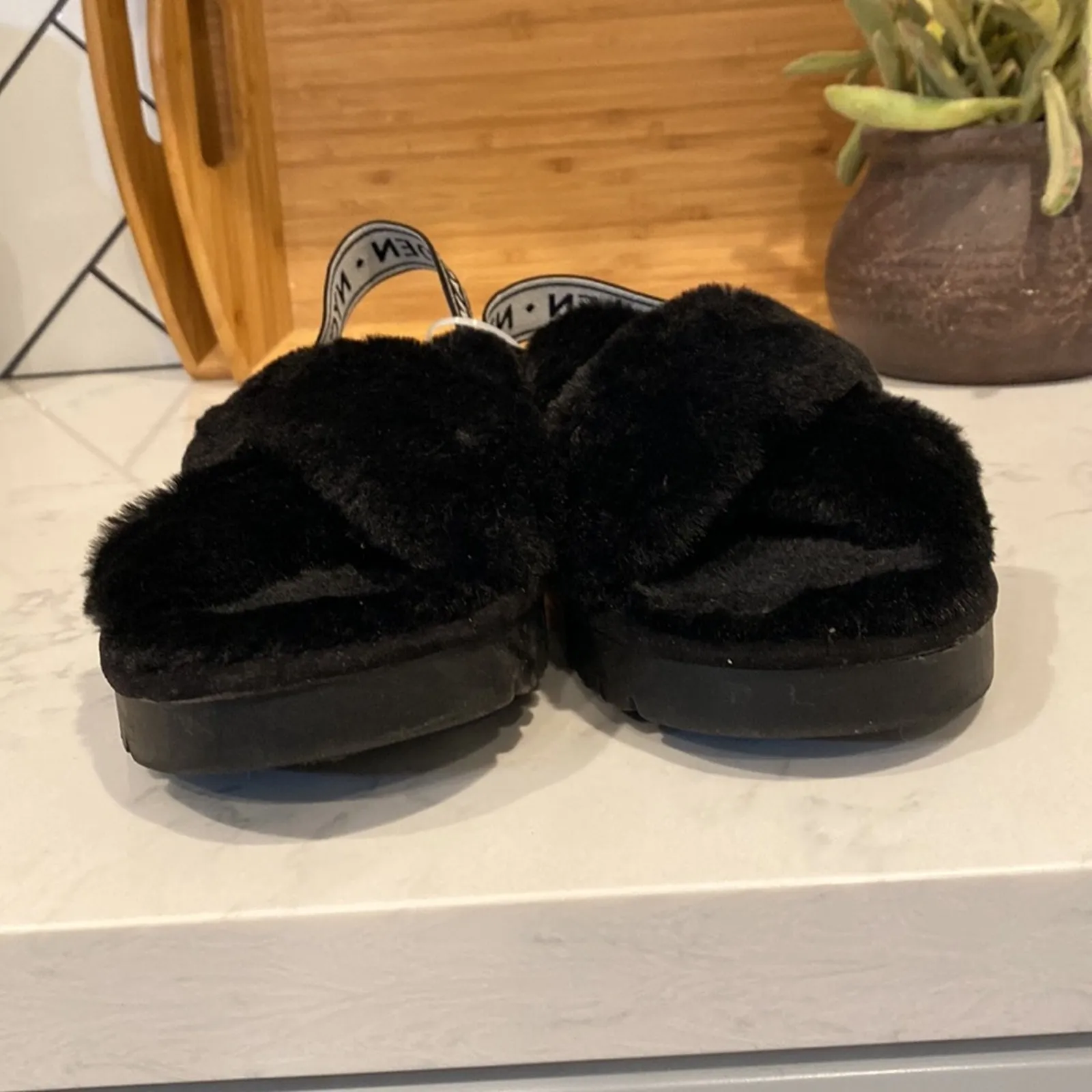 Madden NYC BLACK Faux Fur Crossband Platform Slipper Sandal Elastic cozy z 11 - Image 5