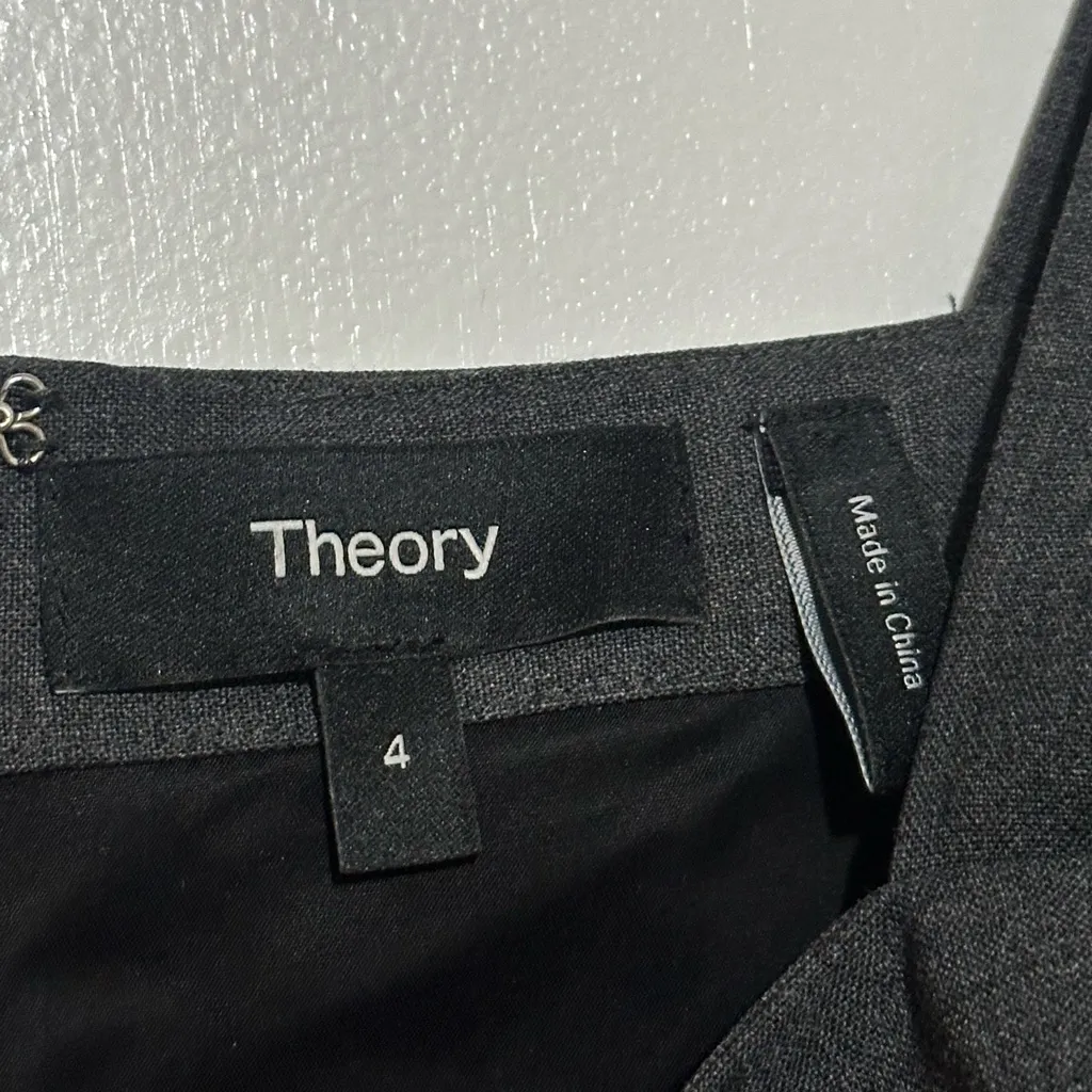 Theory Sleeveless Jumpsuit in Good Wool Size 4 - Image 7