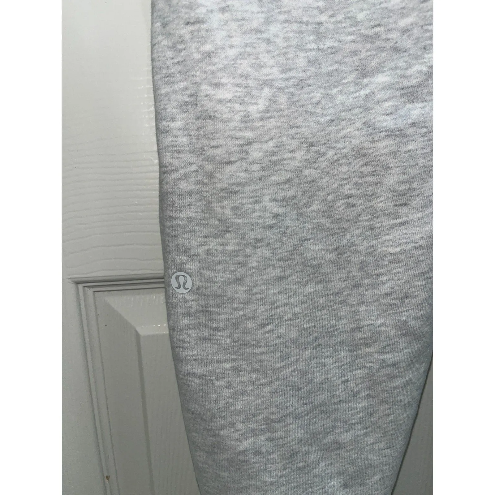 Lululemon Scuba High-Rise Jogger Fleece Size 10 Heathered Core Ultra Light Grey - Image 12