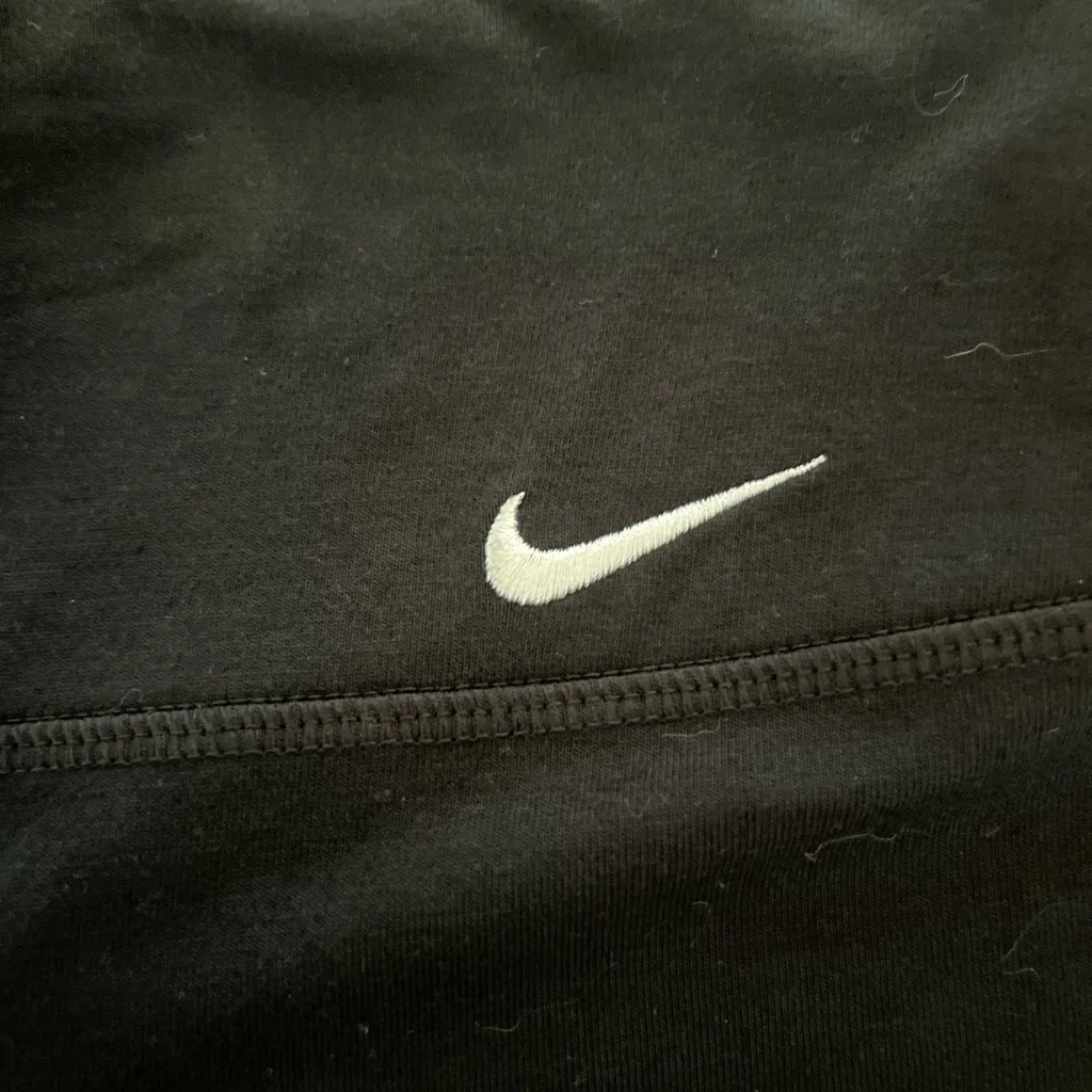 Size XS Nike Dri Fit Cropped Leggings Activewear Solid Black Pants EUC - Image 5