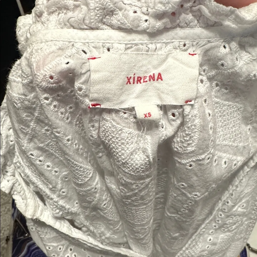 XiRENA White Eyelet Blouse with Ruffle Sleeves Size XS - Image 4