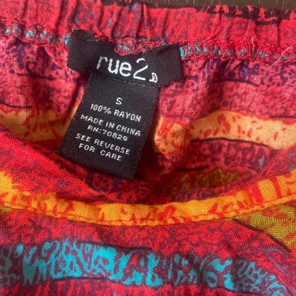 Rue 21 Festive top - Image 3