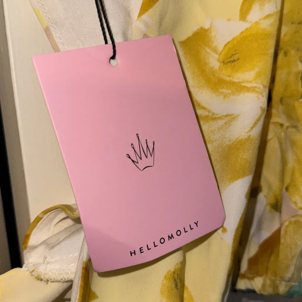 HELLO MOLLY FEELIN FLORALS MIDI DRESS YELLOW NWT - Image 4