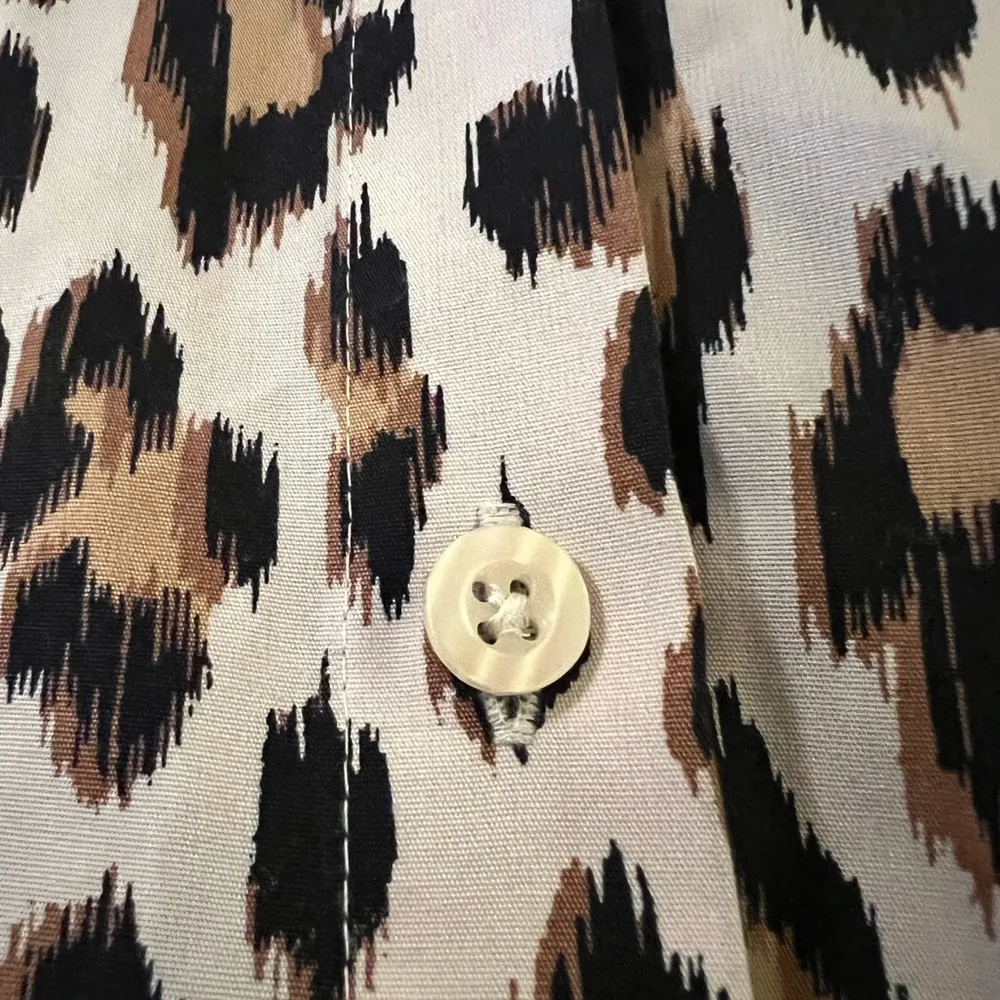 Chicos Animal Print Button Down Cotton Shirt Long Sleeve Top Career Size 2 - Image 4