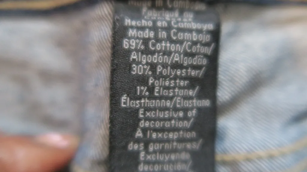 Calvin Klein women's womens skinny jeans denim in dark wash blue size 27/4. - Image 6