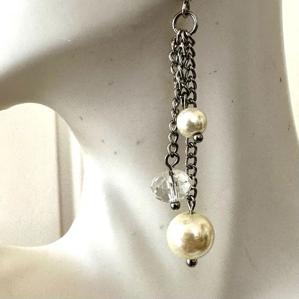 Faux pearl silver chain drop earrings - Image 7