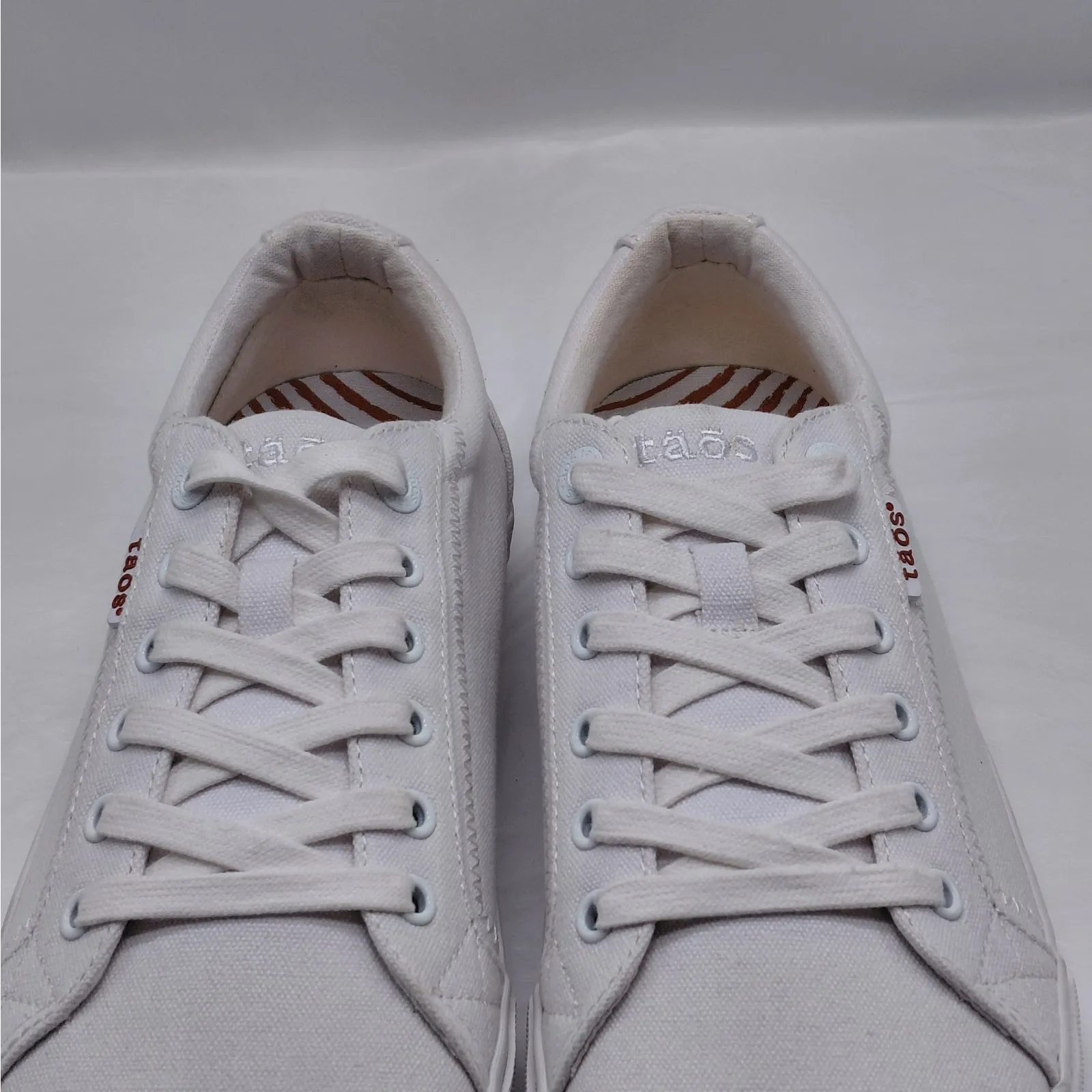 Taos Plim Soul Womens Canvas Sneaker Size 10W White Lace Up Casual Shoes Comfort - Image 8
