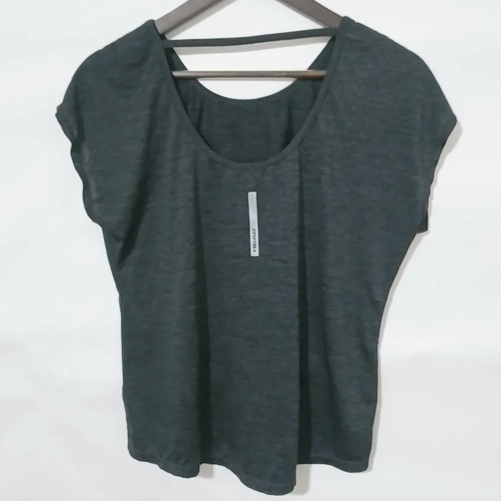 HEAD M Dark Gray Reflective Athletic Top - Image 5