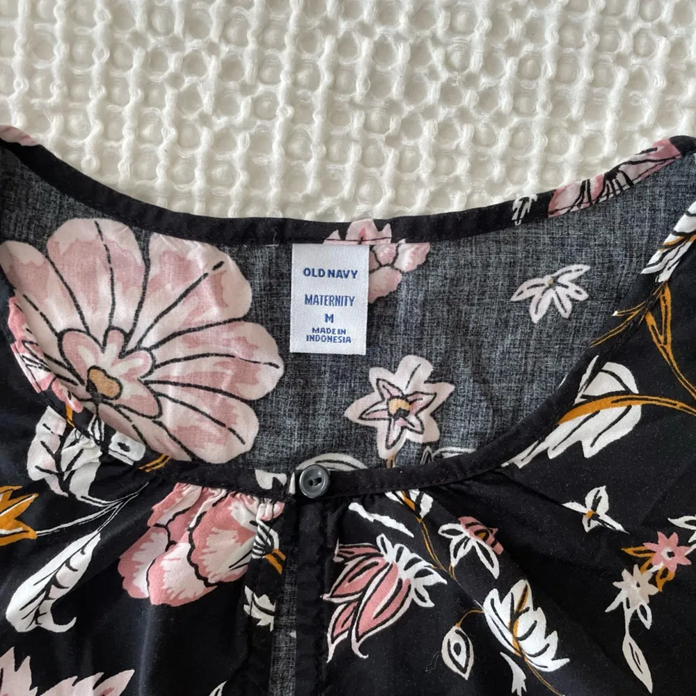 Old Navy Maternity Waist-Defined Keyhole Neck 3/4 Sleeve Floral Dress Size M - Image 8