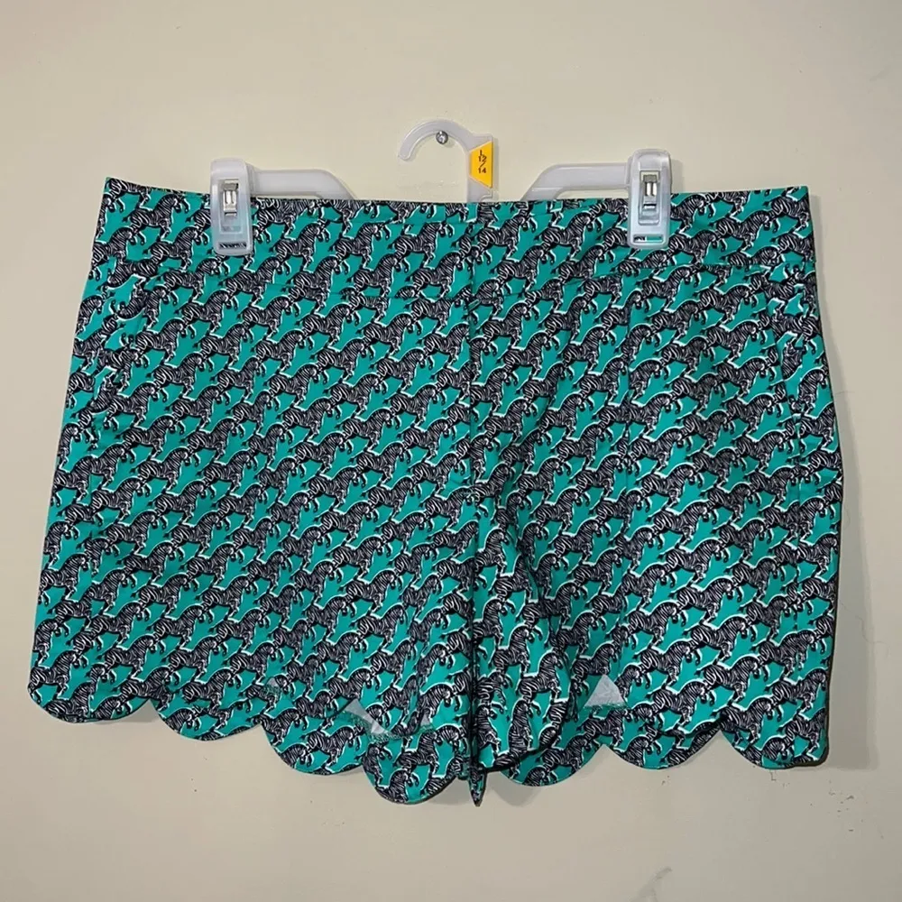 Crown & Ivy size 12 womens shorts with scalloped edge and zebra print safari - Image 2