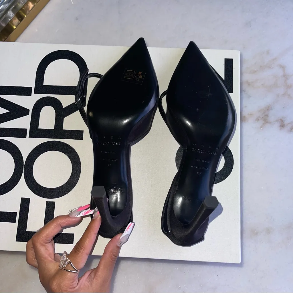 New Sergio Rossi x AREA Black Embellished Satin Metal Silver Pointed Toe Pump - Image 12