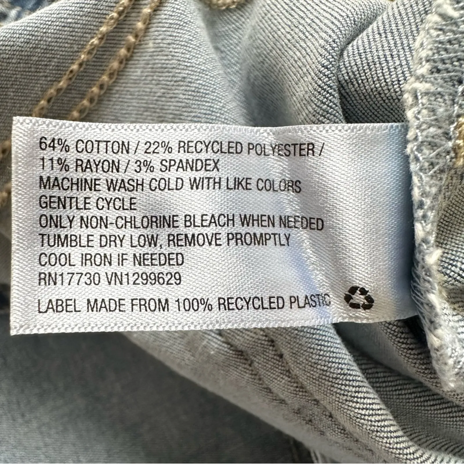 Knox Rose Woman Jeans Light Blue High Rise Relaxed Fit Flare Leg Plus Size 24 - Image 11