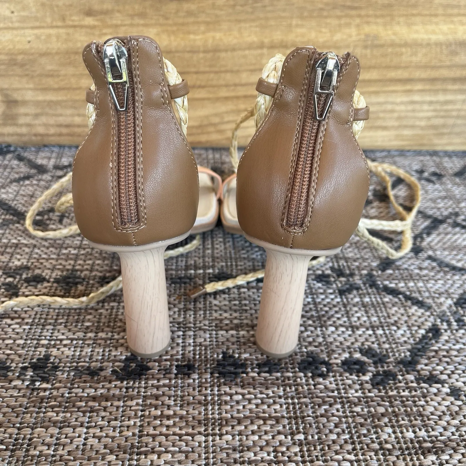 Dolce Vita Woman's 9.5 Peach High‎ Heel Sandals Ankle Straps Dressy 3.5" Heel - Image 7