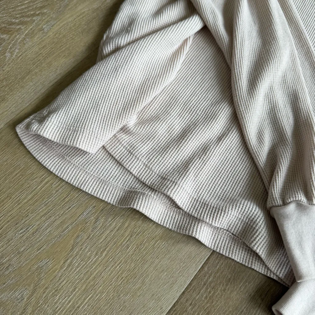 Sundry  Evereve Loved Cream Waffle Knit Thermal Top - Image 5