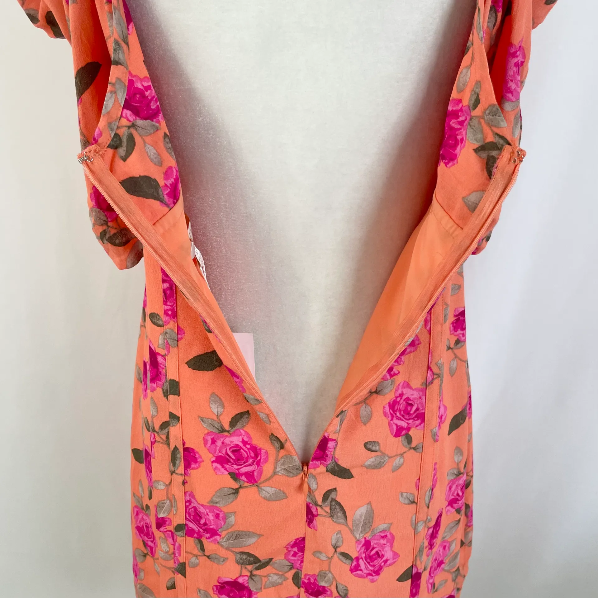 New  Floral Print Puff Short Sleeve Mini Dress Liv Orange Roses Size Medium - Image 18