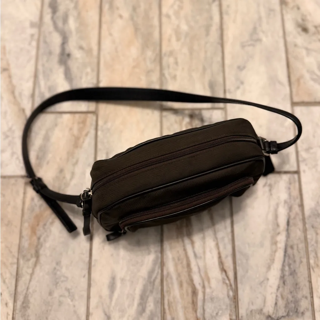 NEW Coach Brown/Black Shoulder nylon/leather camera Bag w/tag 7433 Vintage - Image 13