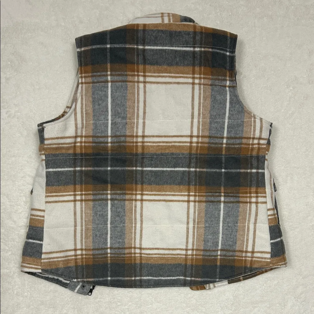 Natural Reflections Cream Sherpa Vest Wool Blend Plaid Gray Zip Button Pocket M - Image 5