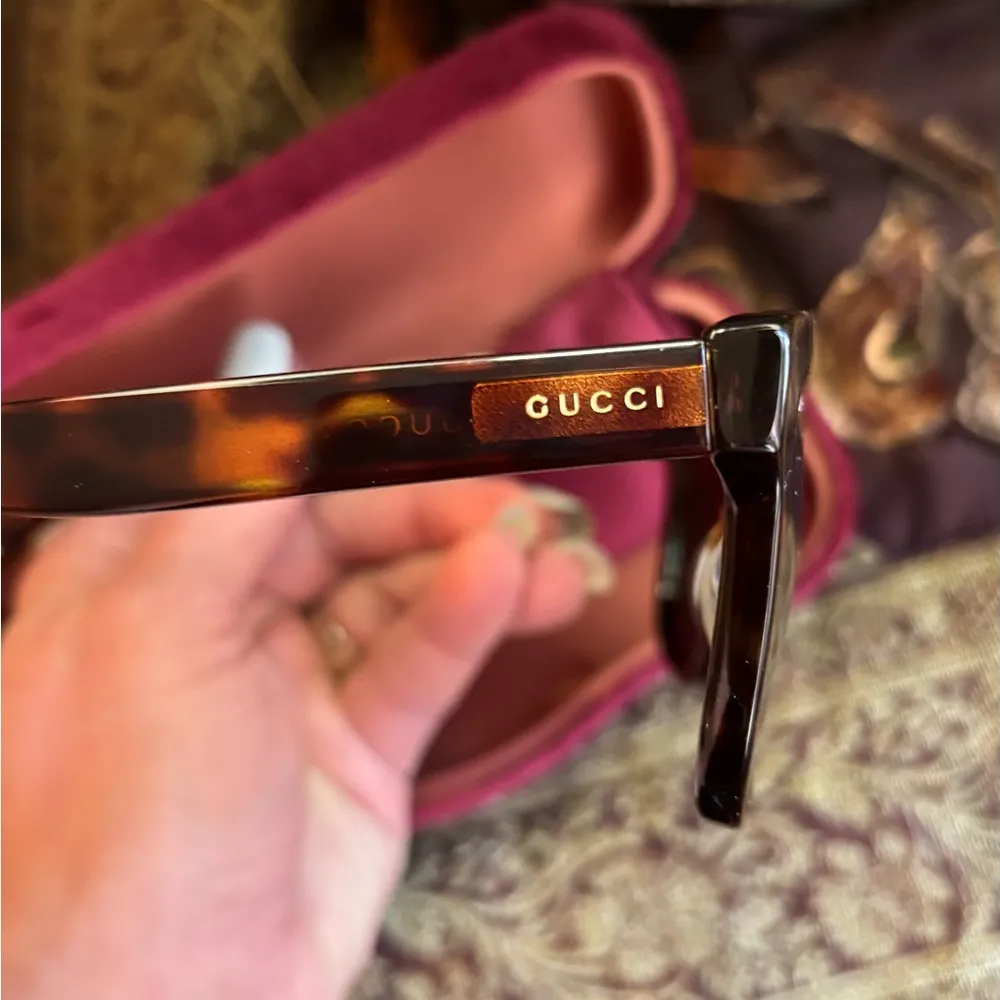 Authentic GUCCI 54 square Havana Acetate sunglasses - Image 5