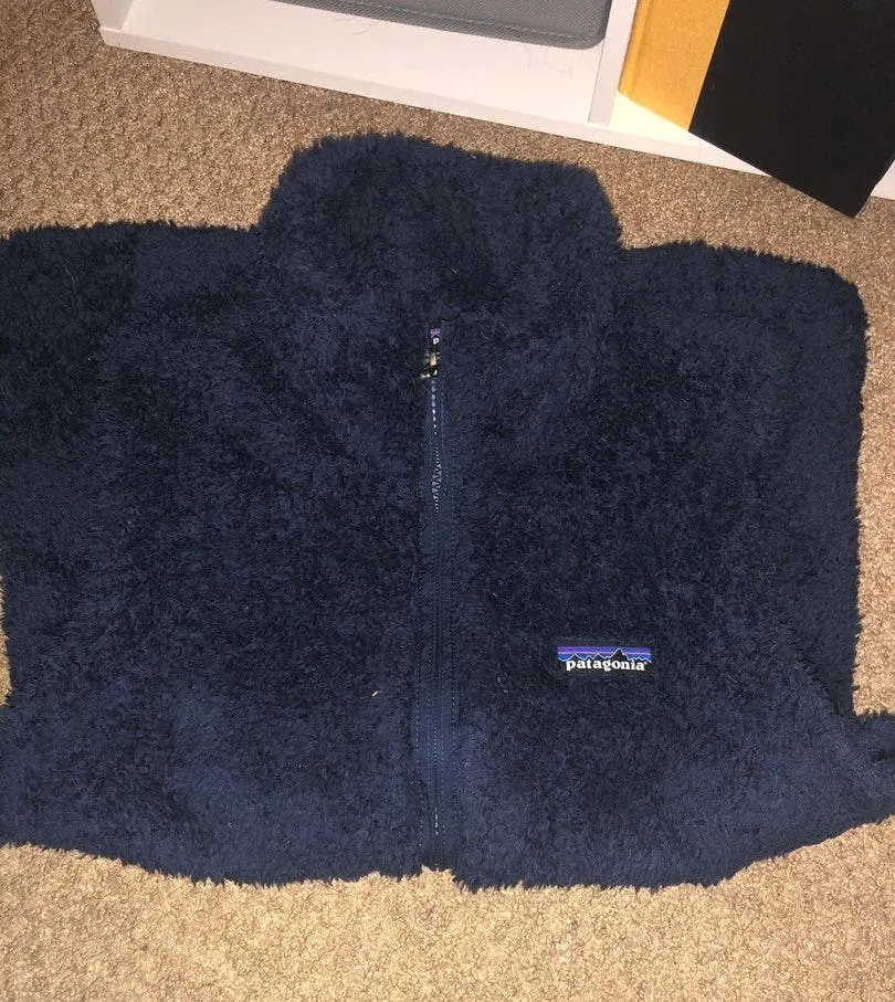 Patagonia Fuzzy Vest - Image 2