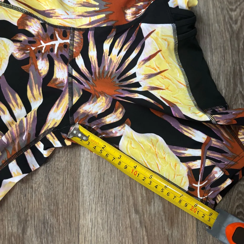 TKO Tropical Leaf Print Bike Shorts – High Rise Stretch Activewear – Women’s Med - Image 5