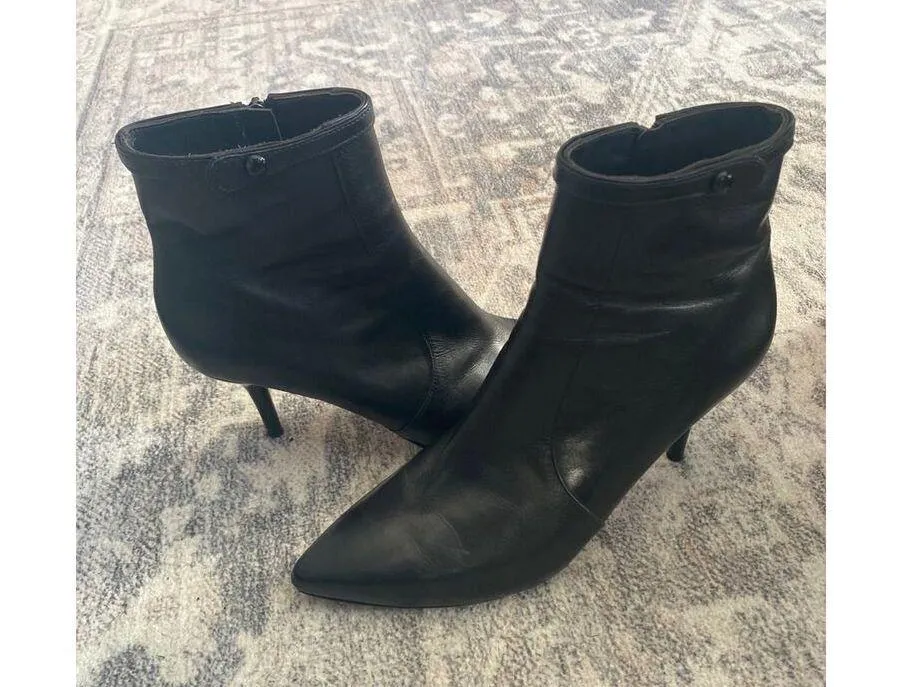 Via Spiga Madeline black Leather Stilettos Ankle Boots Booties size 7.5 - Image 3