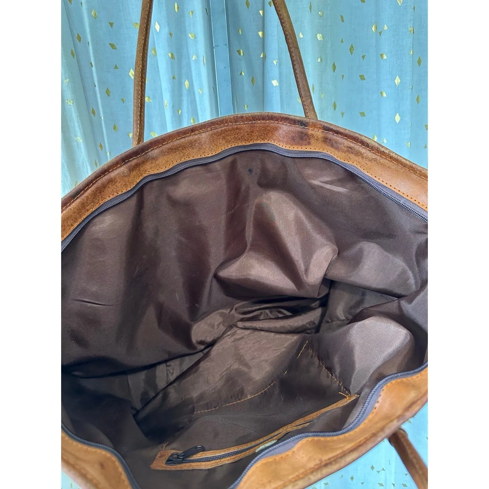 Hawaiian Inspired Genuine Leather Lauhala Rattan Like Weave Zipper Tote Bag - Image 8