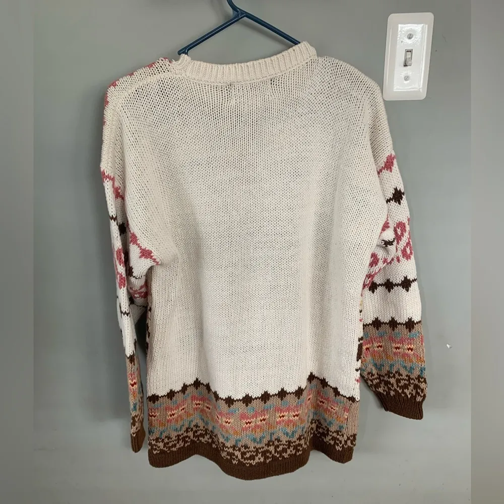 Vintage Heirloom Collectibles Cream and Brown Nordic Crew Neck Sweater Size M - Image 2
