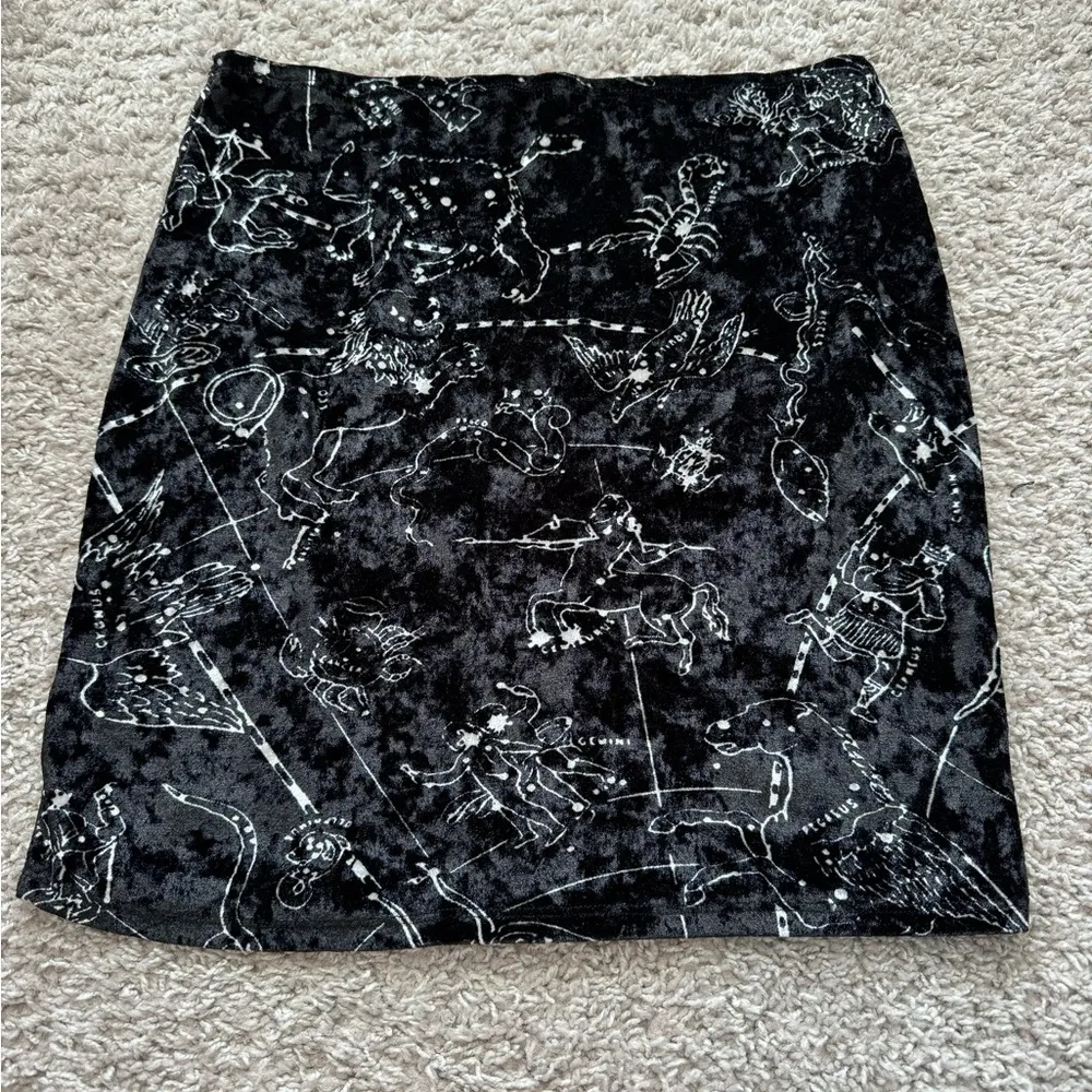 Bear Dance Astrology Constellation Mini Black Velvet Skirt - Image 2